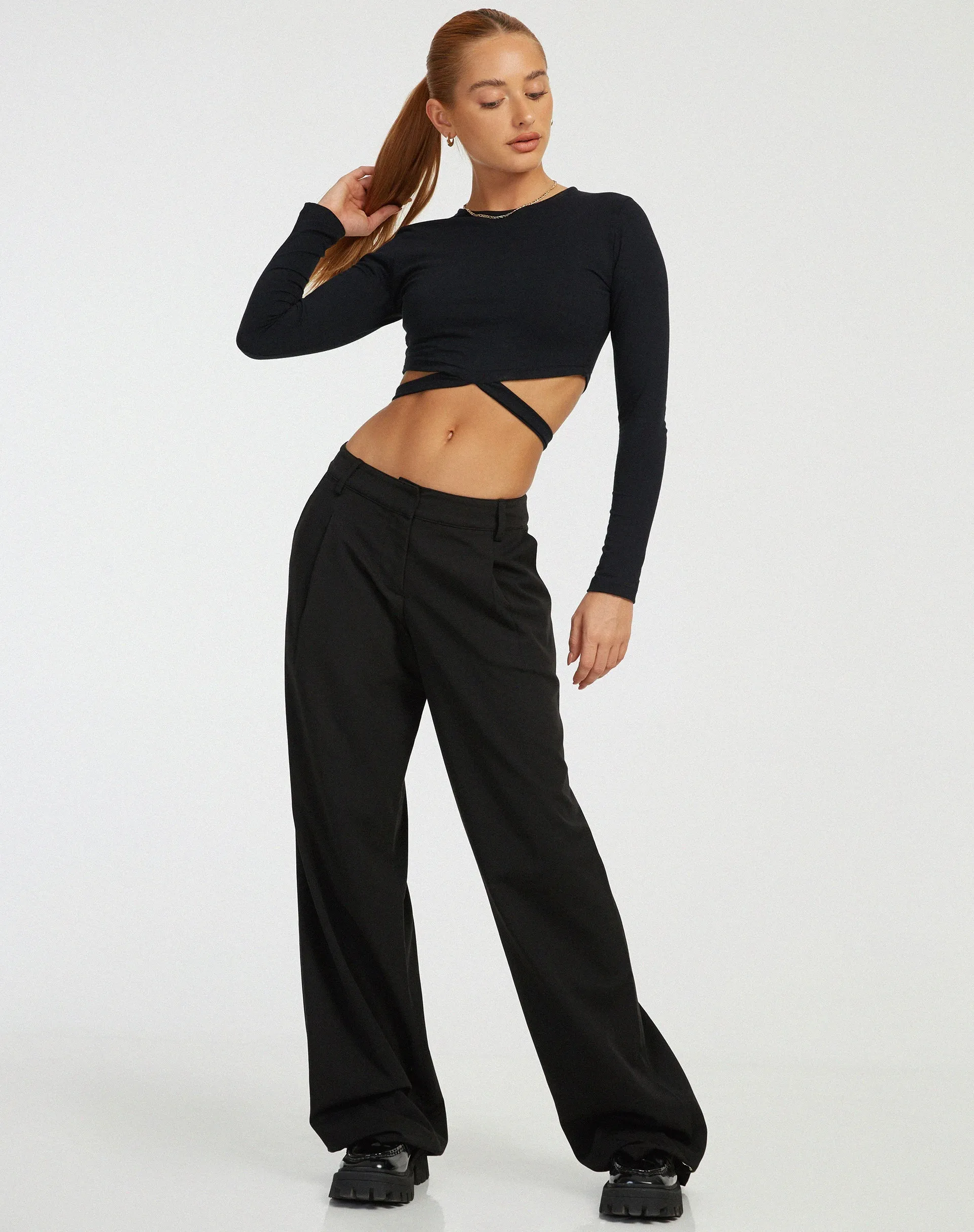 Seojun Crop Top in Black
