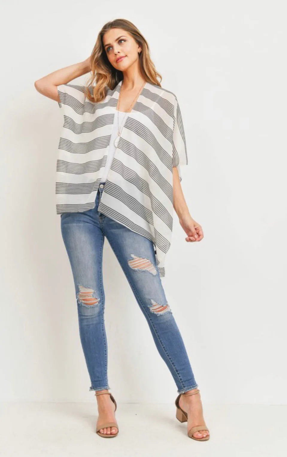Weekend Escape Kimono